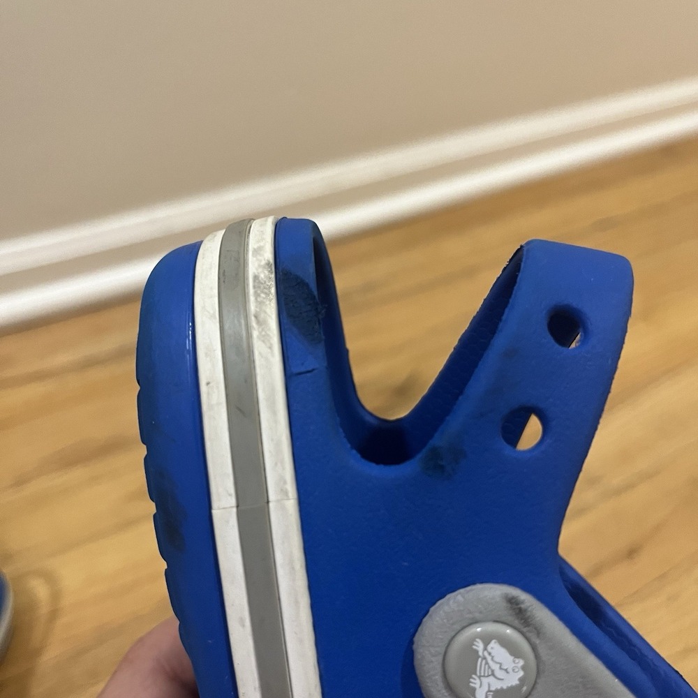 Crocs‎ Kids Summer Sandals Sz 13 Bright Blue Gray Strap Durable with Minor Wear - Picture 6 of 7